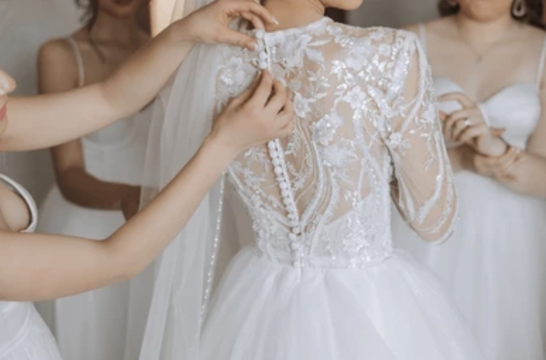 Préparatifs du mariage, robe de mariée